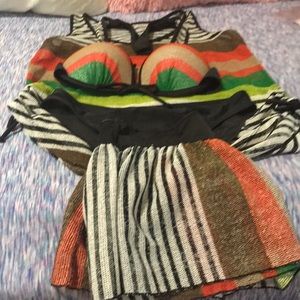 4 pieces 🏊‍♀️ swim set